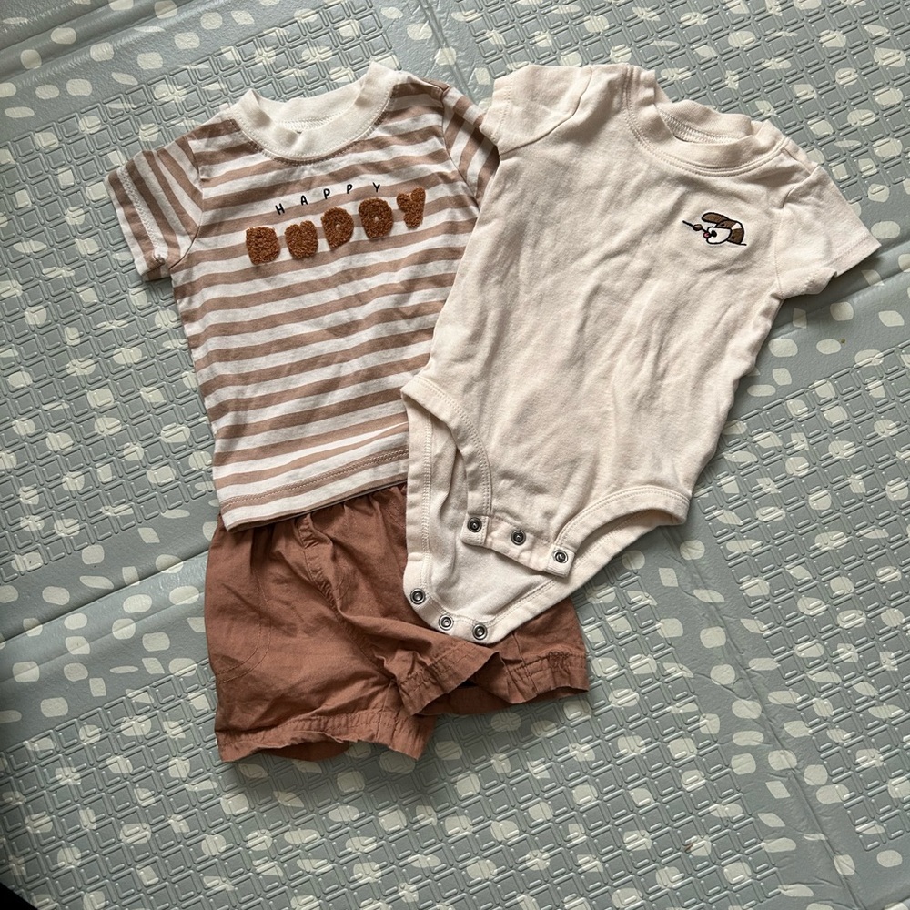 Carter’s Baby Outfit Set